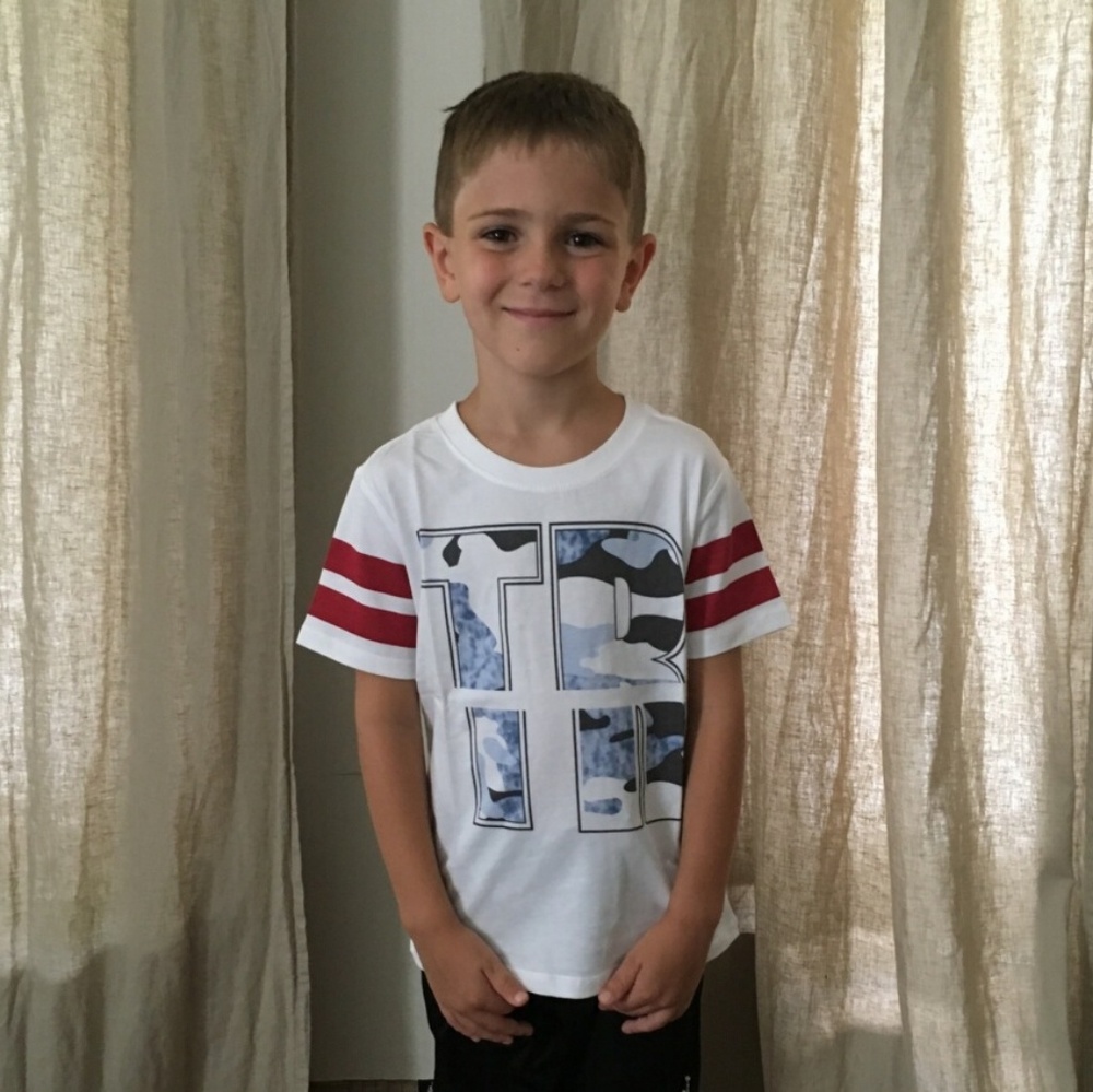 True Religion Sliced Logo T Shirt Boys 5 Blue Camo